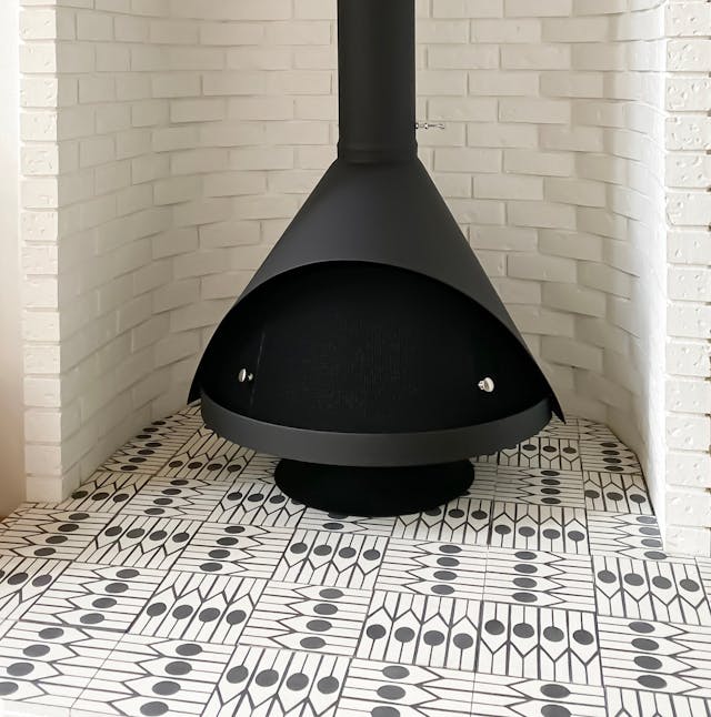 Los Amigos White + Black 8x8 - Featured products Cement Tile: Stock Product list